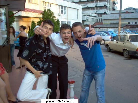 super liceu cel mai tare liceu din bacau....a bajetu colegiul national 'ion liceu unde frate ion